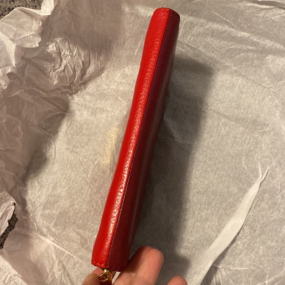 NWOT Marc by Marc Jacobs Zip Around Wallet - Picture 4 of 4